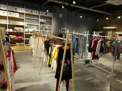 一文看懂服裝出口電商產(chǎn)品、供應(yīng)鏈、品牌如何布局